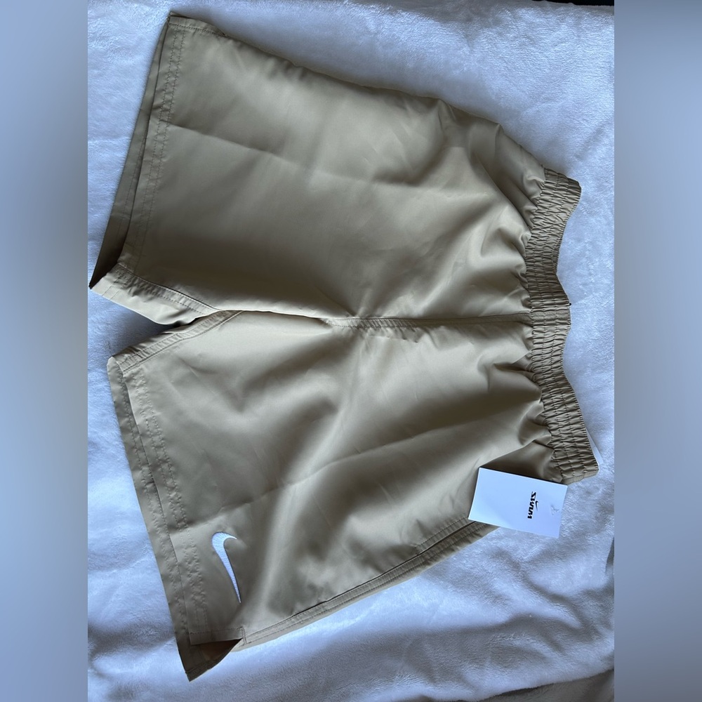 Nike Beige shorts